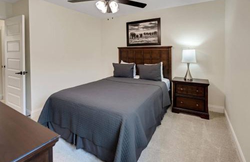 Clarksville Apartment | Alto M5 Marvelous 2bd,25bth Wpool Acc