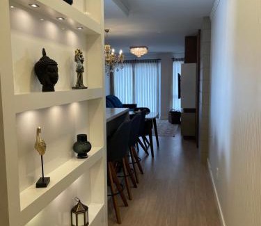 Quinta da Serra Apartment | ALTO PADRÃO, centro, Rua Coberta, na Estação Campos de Canella