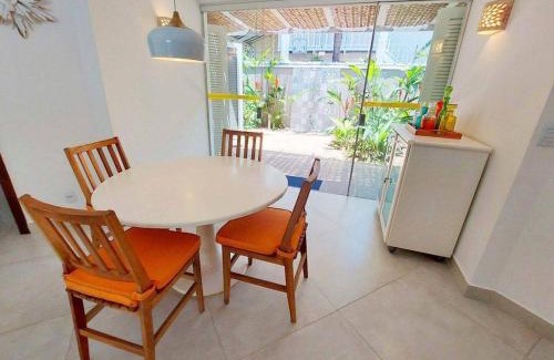 Jardim Virginia House | Alto padrão com piscina 300m da praia