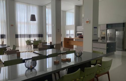 Ingleses Centro Apartment | Alto Padrão Pé na Areia