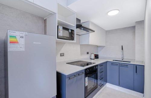 El Golf Apartment | Alto Vitacura II - AC & City Views