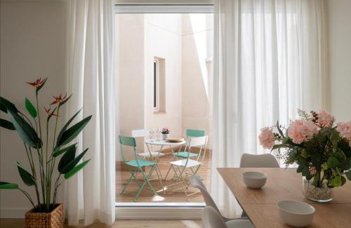 Triana Apartment | Altozano Suite Apartment