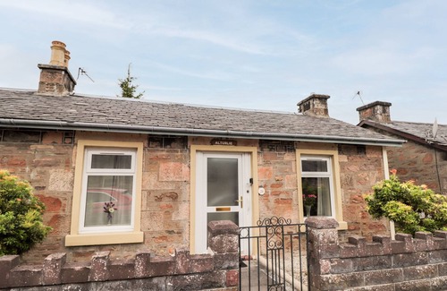 Inverness City Centre Cottage | Alturlie