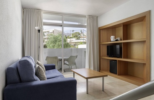 Carihuela Hotel | AluaSun Lago Rojo - Adults Recommended