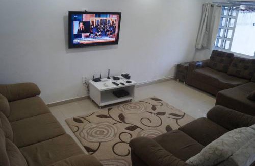 Jardim Vitoria House | Aluguel de casa no Guaruja proximo a praia para temporada