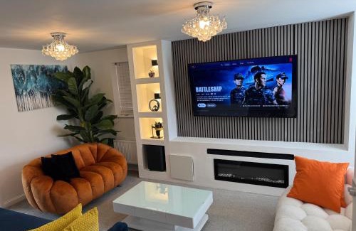 Wolverhampton Bed & Breakfast | Alvea Living