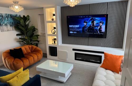 Wolverhampton Bed & Breakfast | Alvea Living
