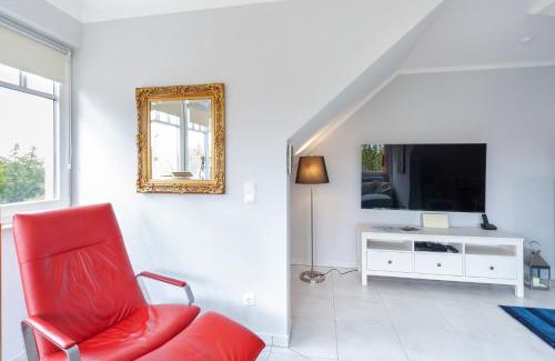 Zingst Apartment | Am Horizont No 1 für 2-4 Pers, 2 Schlafz, Babybett, Südbalkon, kostenloser Parkplatz, 500 Meter zum Strand