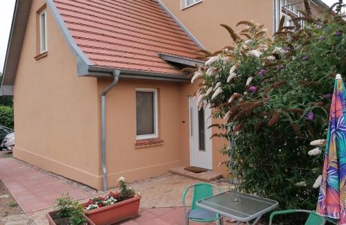 Wismar Apartment | Am Jungfernteich mit Kajak - ABC279