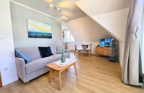 Ostseebad Kuhlungsborn Apartment | Am Weststrand Apartmenthaus Waldeck