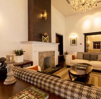 North Point Villa | ama Stays & Trails Puttabong Cottage, Darjeeling