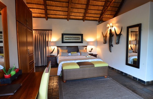 Magudu Cabin | Amakhosi Safari Lodge and SPA