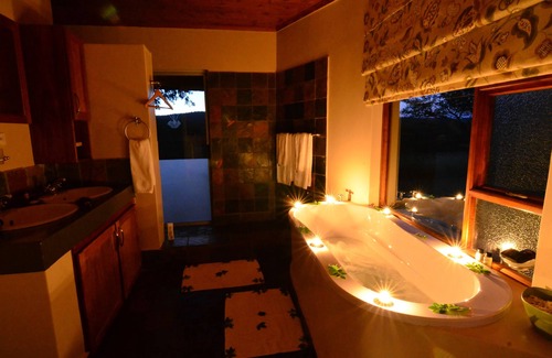 Magudu Cabin | Amakhosi Safari Lodge and SPA