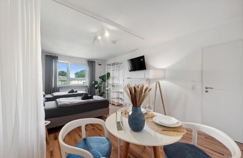 Kaiserslautern Apartment | Amalfi Apartments A01 - gemütliche 2 Zi-Wohnung mit Boxspringbetten und smart TV