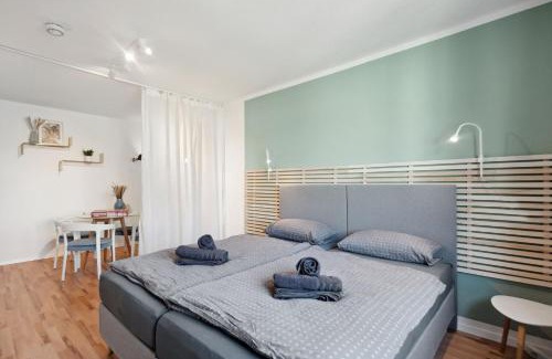 Kaiserslautern Apartment | Amalfi Apartments A01 - gemütliche 2 Zi-Wohnung mit Boxspringbetten und smart TV