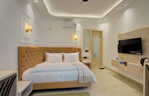 Greater Noida Hotel | Amaltaash by Sandane Homes