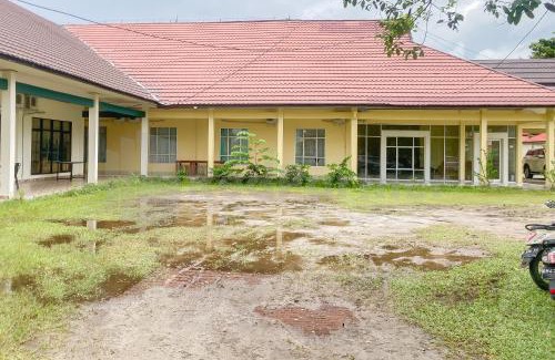 Palangkaraya Hotel | Aman Guest House Redpartner