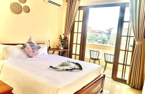 Cam Pho Hotel | Aman Riverside Hotel