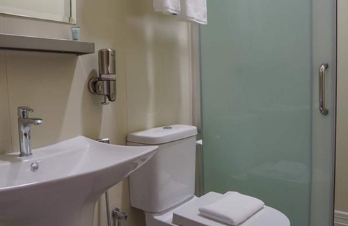 Tioman Island Hotel | Aman Tioman Beach Resort