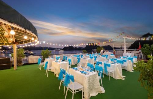 Ha Long Boat Rental | Amanda Premier Cruise