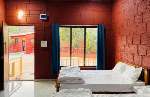 Karjat Hotel | Amantran Farms and Resort