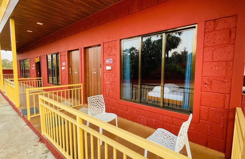 Karjat Hotel | Amantran Farms and Resort