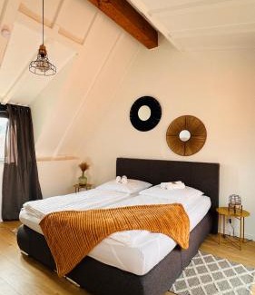 Lahr Apartment | AMAO Green - City Center - Penthouse Maisonette - 90 m2 - 8 Guests - Rooftop Terrace - King-Size Beds