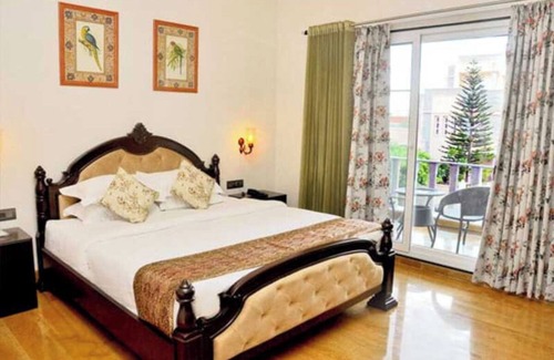 Lake Pichola Hotel | Amar Villa Homestay