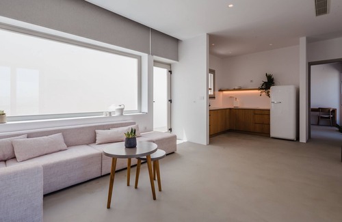 Mykonos Town Villa | Amarelo Suites