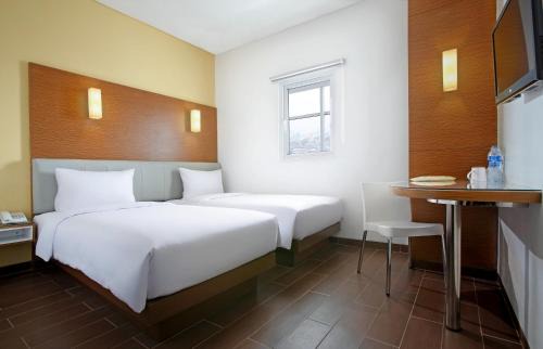 Jakarta Hotel | Amaris Hotel Season City