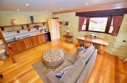 Katoomba Villa | Amaroo Mountaintop Villa - Deluxe Eco Villa, 5 Bedroom, 3.5 Bathroom, Outdoor Jacuzzi, Views