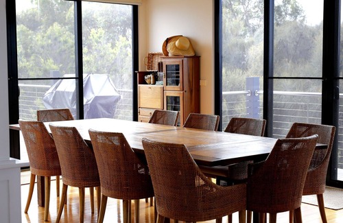 Fingal House | Amaroo - Stunning property Moonah Links Golf Course