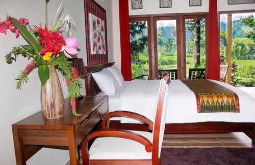 Munduk Bed & Breakfast | Amartya Puri Green Cottages