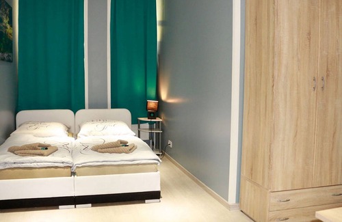 Neukoelln Hotel | Amaya Motel