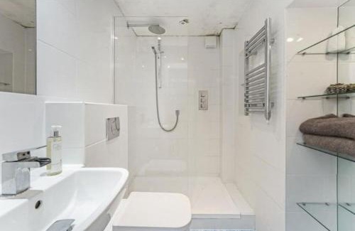 Colville Apartment | Amazing 2 beds Studio Notting Hill Gate