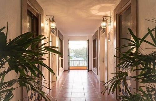 North End Apartment | Amazing 2BR Master Suite at Boutique Hotel