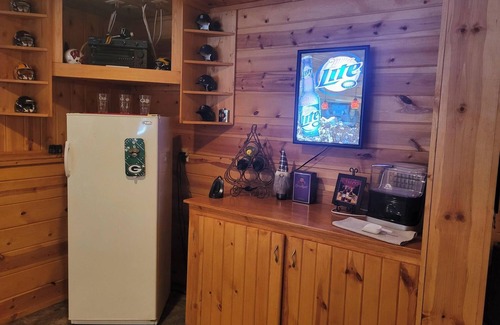 Abrams House | Amazing 3 bedroom house 20 minutes from green bay.