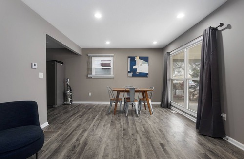 South Kansas City House | Amazing 3bd Troostwood Home in Kansas City, MO near most attractions!
