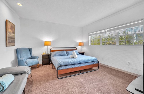 Bay Harbor Islands Apartment | Amazing 4 bed Townhouse. Near Beach