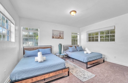 Bay Harbor Islands Apartment | Amazing 4 bed Townhouse. Near Beach