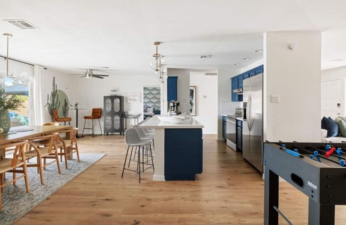 Scottsdale House | Amazing 4 Bedroom in OldTown