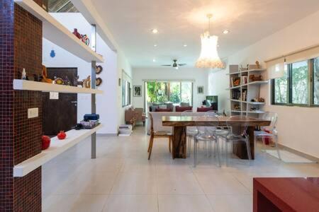 Cancun Villa | Amazing 4BR house with private pool