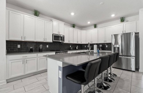 Kissimmee Villa | Amazing 6 Bedroom StoryLake New Resort Home