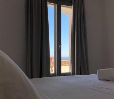 Antiparos Villa | Amazing Antiparos Villa 2 Bedrooms Villa Alderaan Breathtaking Sea Views Agios Georgios
