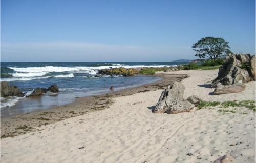Sandkaas Apartment | Amazing Apartment In Allinge With Wifi