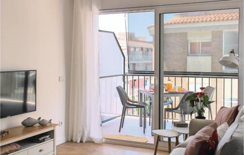Tossa de Mar Apartment | Amazing Apartment In Tossa De Mar With Kitchen