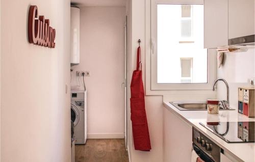 Tossa de Mar Apartment | Amazing Apartment In Tossa De Mar With Kitchen