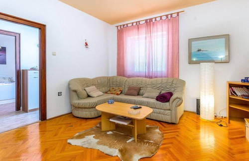 Zurkovo Apartment | Amazing Apartment in Kostrena With Wifi and 2 Bedrooms