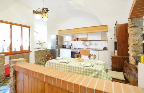 Costarainera Apartment | Amazing apartment in Costarainera