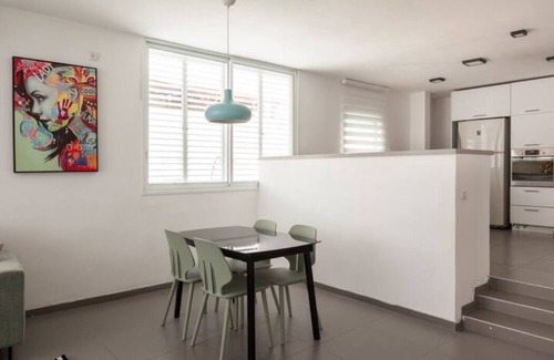 Bat Yam Apartment | Amazing APT Bat-Yam Near Beach